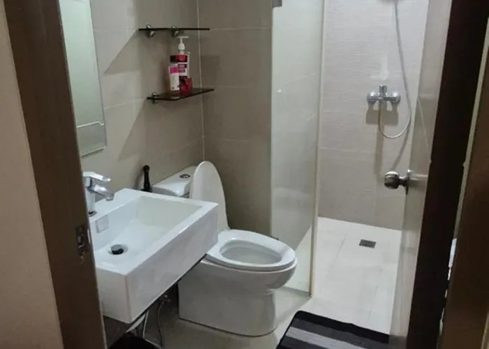 Rqui Condotel Newport Pasay Apartahotel *